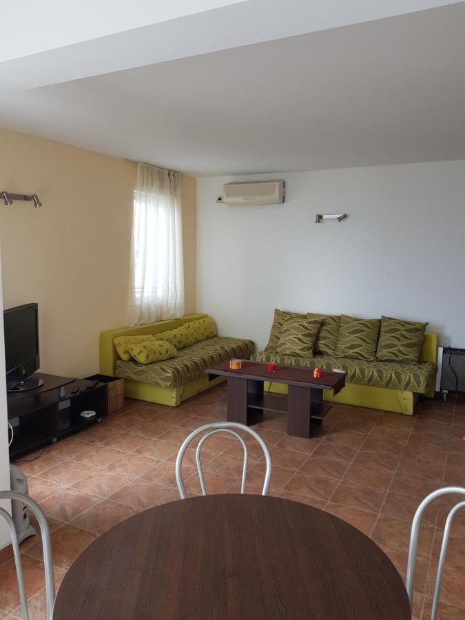 Zaliv Apartments House Sveti Vlas Esterno foto